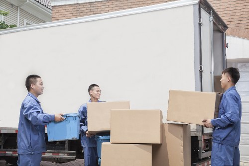 Clean and organised Bromley storage units for personal and business use
