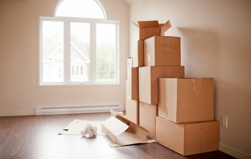Flexible self storage solution in Bromley for moving or renovation